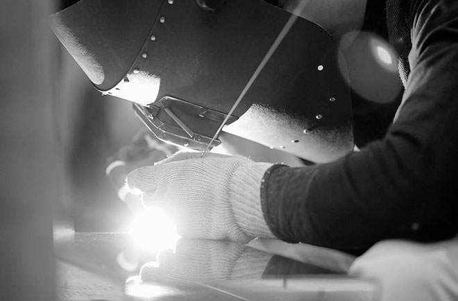 写真:溶接イメージ