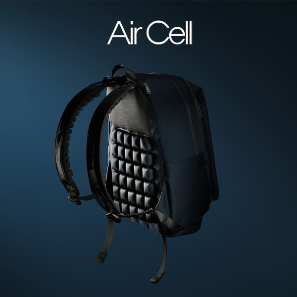 圧力分散と優れた通気性を実現するAirCellビジネスリュック