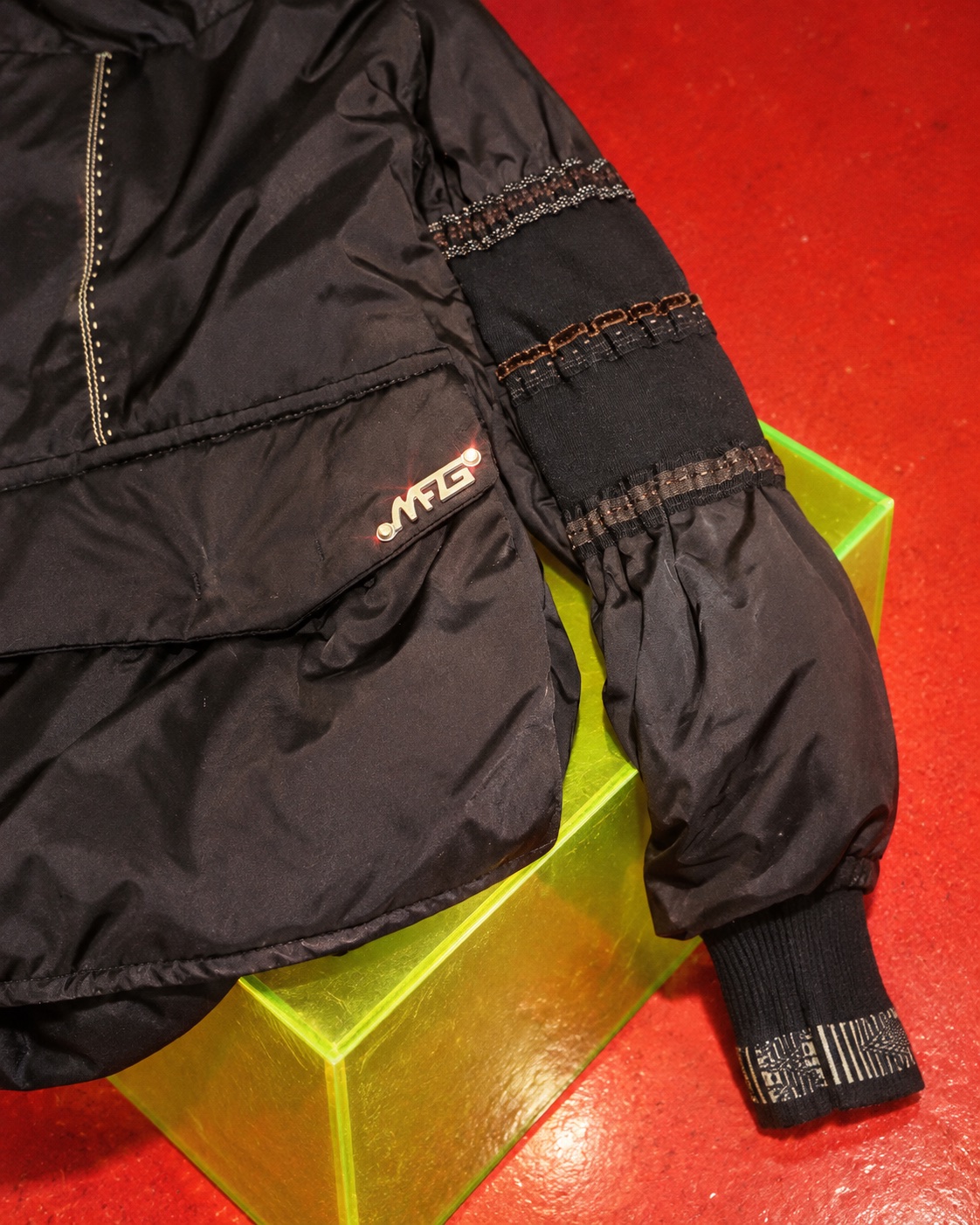 MARITHÉ + FRANÇOIS GIRBAUD / BLACK — detail