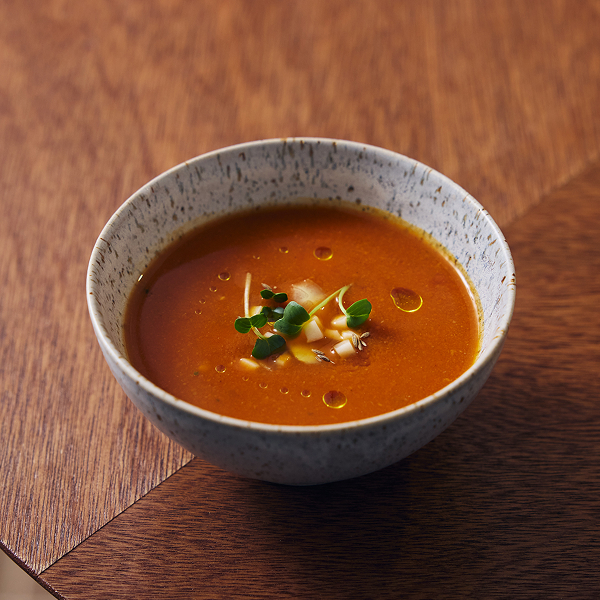 トマトと人参のスパイススープ