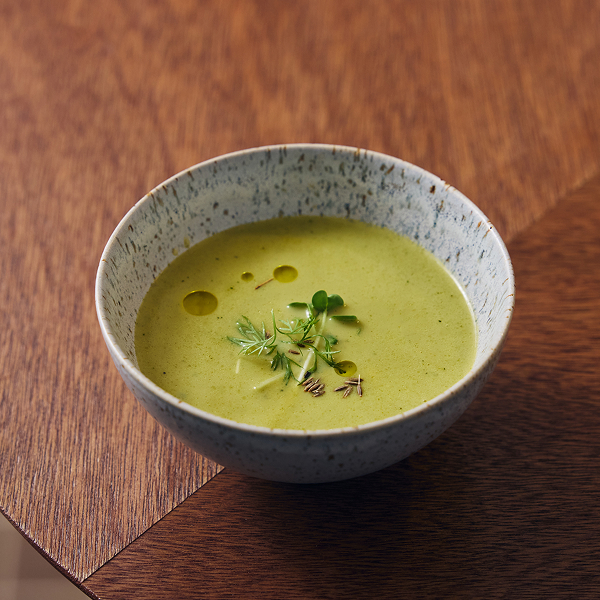 ほうれん草とアンチョビのスープ