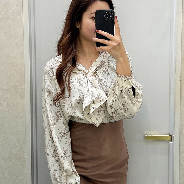 スタッフスタリング