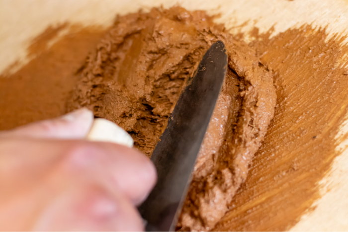 山口県長門の山間部から採掘された土